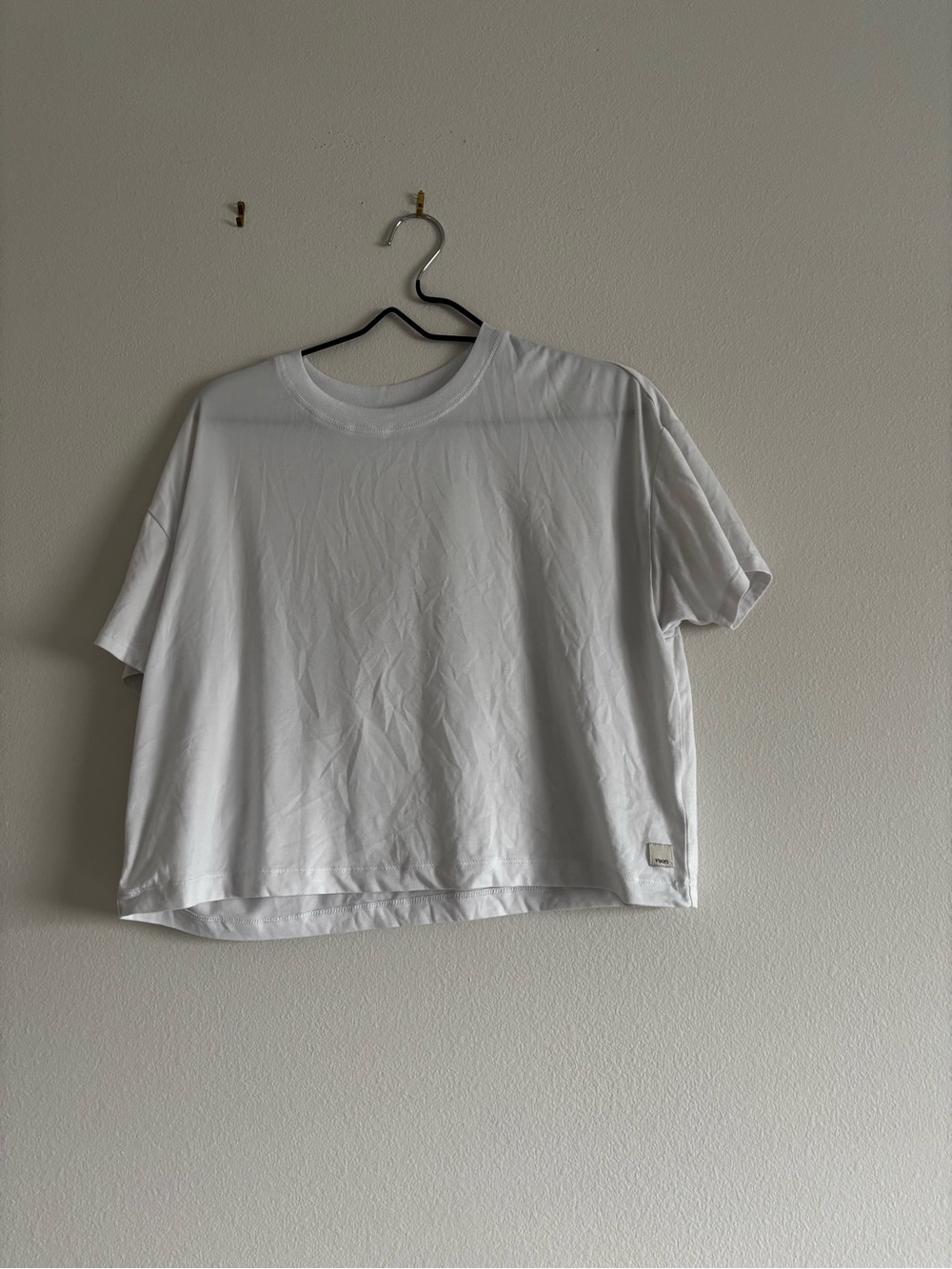 Vuori Women's energy tee Short Sleeve Tee size small
